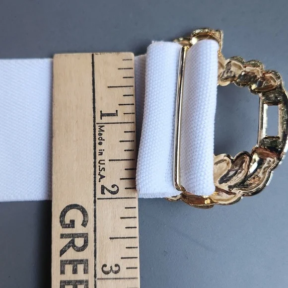 Vintage Motions East White Stretchy Belt With Gold Wooven Hardware - Picture 5 of 5